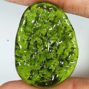 (20 X 28 X 4 MM SIZE) 20.70 Cts. GREEN MOLDAVITE CABOCHON (LAB CREATED) GEMSTONE - Picture 1 of 6