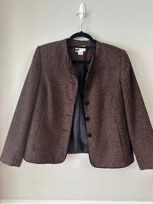 Vintage Koret Tweed Blazer Size 10P  Black Red Tan 5 Black Velvet Buttons & Trim - Image 1 of 4