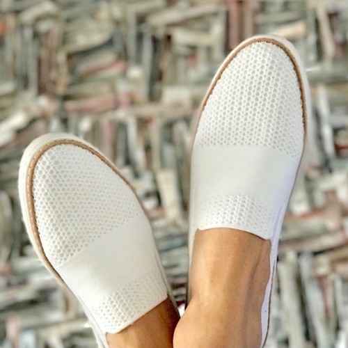 Mocassini UGG Sammy Chevron slip on in maglia a costine bianchi 9