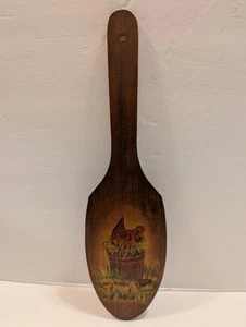 Vintage rustikale handbemalte Henne auf Nest und freundlicher Frosch Holz Paddel Wandbehang - Bild 1 von 10