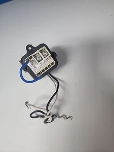 Bose 149167 984111 & Lautsprecher 180127 Stecker Transformator Modell 8 Halterung Decke - Bild 1 von 4