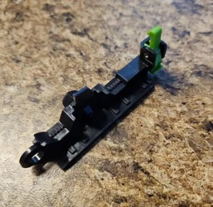 iRobot Roomba Cleaning Head Module Door Latch e5 i1+ i3 i4+ i6 i7 j5 j7 j9+ Plus - Picture 1 of 2