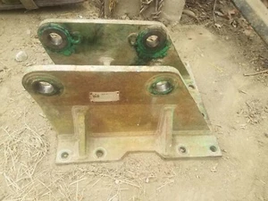 Tramac 140 Hoe Ram Top Komatsu WB140 Badger Attachments Excavator Adapter - Picture 1 of 4