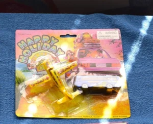 Vintage HAPPY HOLIDAY 'Pro-Engine Club' 1:64 Diecast airplane & bus - Picture 1 of 2
