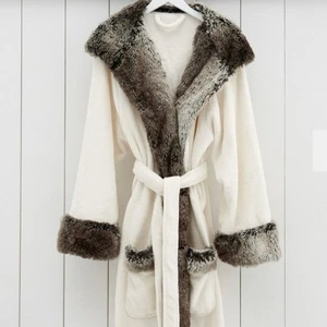 POTTERY BARN Faux Fur Gray Ombre Robe Medium Hooded Plush Cozycore Lounge Soft - Picture 1 of 8