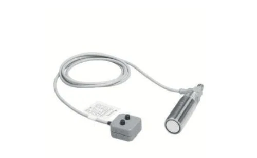 097450 Pepperl Fuchs Sensors Ultrasonic, 097450 - Image 1 of 1