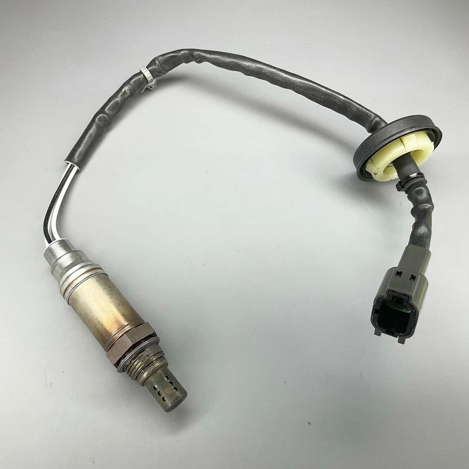 Sensor de oxígeno original original para Infiniti I30 Nissan Máxima 1996-1997 3,0 L 13273 Foto 1 de 4