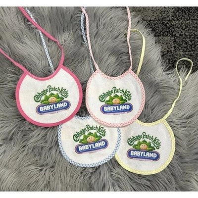 Lote de 4 baberos Cabbage Patch Kids Foto 1 de 3