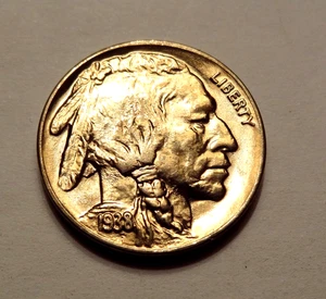 1938 D BUFFALO NICKEL, GEM BU, TAKEN FROM AN ORIGINAL ROLL - Picture 1 of 2