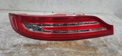 Luz trasera Lincoln MKC 2015-2019 EJ78-13A602-AE lado del conductor led OEM ►DC6542 Foto 1 de 4