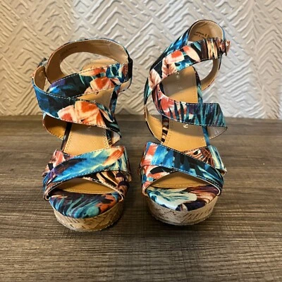 Sandalias de cuña con plataforma Marianne florales de lavandería china para mujer talla 6,5 boho chic Foto 1 de 4