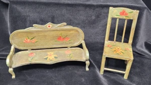 Juego de sofá y silla de madera Russ Berrie con osos pintados sobre ellos - Imagen 1 de 7