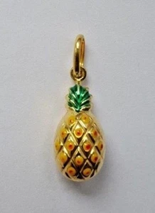 9ct Yellow Gold Hollow Pineapple Pendant Charm 0.9g *NEW* Gift Present Xmas Food - Picture 1 of 11