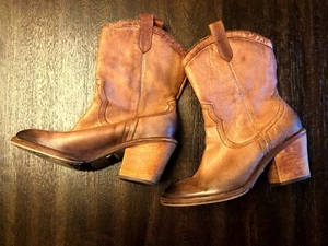 Botas vaqueras Sam Edelman Nile para mujer de cuero marrón con tacón talla 8,5 M - Imagen 1 de 7