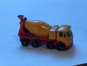 Lesney Matchbox England No. 21 Foden Concrete Mixer - Picture 1 of 3