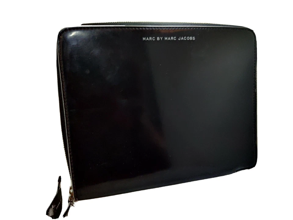 Marc by Marc Jacobs iPad case m6131053 with tag - Image 1 of 4