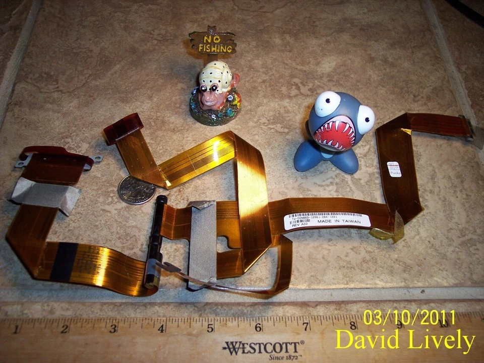 Dell 0N869 14.1" LCD Cable LF-1052 TW-00N869 - Image 1 of 1