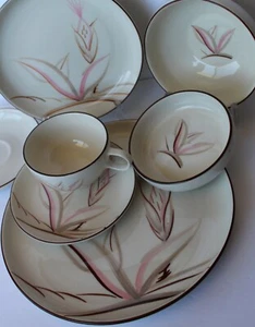 Vintage Mid-Century Winfield Pottery Pink Dragon Flower 7 Piece Place Setting  - Picture 1 of 6