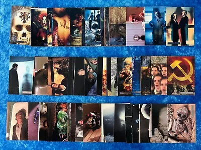 The X-Files: Season 2 PARALLEL SINGLE Non-Sport Trading card by Topps 1996 - Image 1 of 4