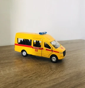 RUSSLAND EMERGENCY MEDICAL RESPONSE VAN GAZEL NEXT 1/43 GAZ AMBULANCE DIECAST CAR - Bild 1 von 12