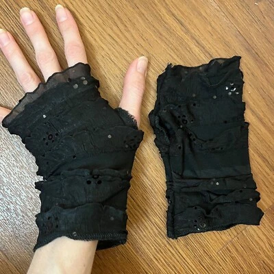 Ruffle Sequin Fingerless Gloves Black Mummy Wrap Hand Warmers Bandage Dance Gift - Image 1 of 4