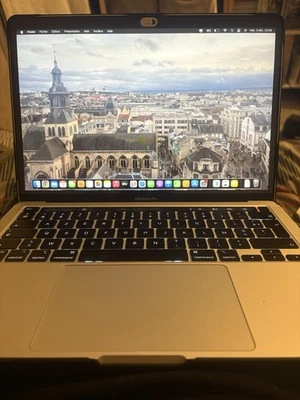 Apple MacBook Pro 13" (256 Go SSD, M1, 8 Go) Laptop - Gris sidéral -... - Photo 1/3