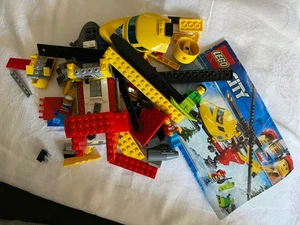 LEGO CITY: Rettungshubschrauber (60179) - Bild 1 von 2
