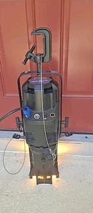 ETC Source Four LED Lustr+ mit Shutter Barrel, 50 Grad Objektiv, Schraubzwinge & Kabel - Bild 1 von 7