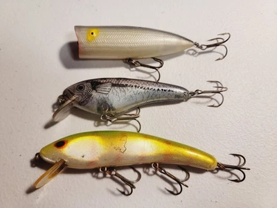 3 Cotton Cordell Fishing Lures Chopstick Ripplin Red Fin  - Image 1 of 4