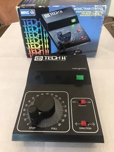 MRC TECH II RAILPOWER 1400 Transformer Model Train Controller W/ Box - Picture 1 of 4