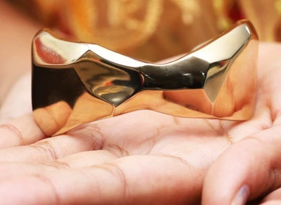 Brazalete de hematina de forma libre de pepitas talladas en estudio QVC Rlm Foto 1 de 4