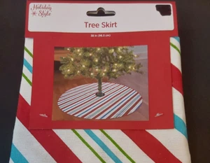 Christmas Holiday 38 Inch Tree Skirt New Holiday Style Brand - Picture 1 of 2