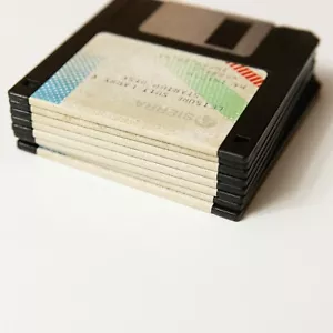 Vintage Leisure Suit Larry 5 Color 3.5 Inch Floppy Disks Dos Rare LOT 8 - Bild 1 von 10