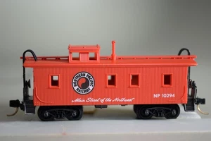 13013 Micro Trains CABOOSE car NP NORTHERN PACIFIC SPECIAL RUN - Picture 1 of 12
