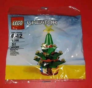 LEGO Creator Christmas Tree New Polybag 30186 Holiday Presents Star Topper - Picture 1 of 2