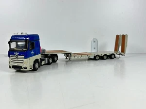 WSI truck models, MB Actros MP4 6X4 + Semi Lowloader 3 Axle + Ramps , KIBAG - Picture 1 of 18