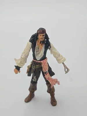 Figura de acción Zizzle 4" Cursed Captain Jack Sparrow - Piratas del Caribe Foto 1 de 3