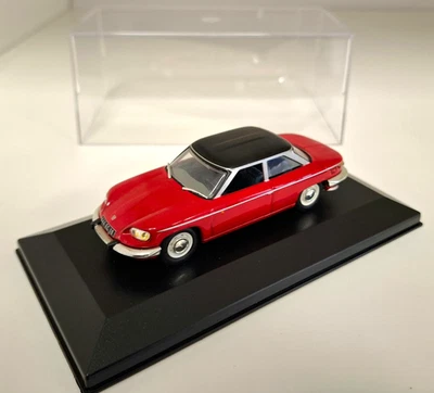 Panhard 24 BT 1965 1/43 IXO Vetrina scatola - Immagine 1 di 3