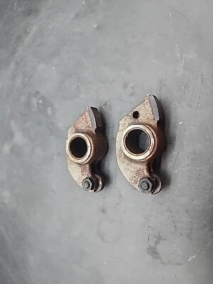 QTY 2 E30 M20B25 M20 BMW 325I 2.5L R2-12  ROCKER ARM 1271428 (11331271429) OE - Image 1 of 4