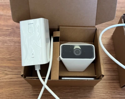 Cámara de seguridad inalámbrica para el hogar Xfinity Xchc2AEW 720P modelo: SCHX4AEW Foto 1 de 4