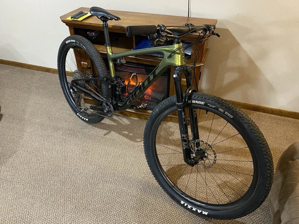 Giant Anthem Advanced Pro 29 1 size large - Image 1 of 4