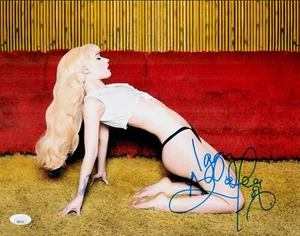 IGGY AZALEA Signed 11x14 RAPPER Photo Authentic In Person Autograph JSA COA CERT - Picture 1 of 2