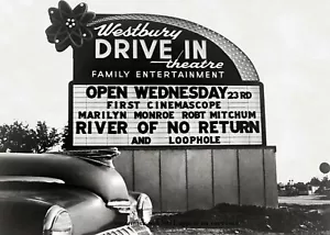 1954 Westbury Drive-In Movie Theater PHOTO Westbury New York, film Marilyn Monroe - Photo 1/2