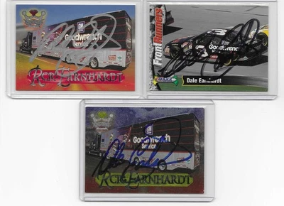 TRES (3) TARJETAS NASCAR AUTOGRAFIADAS DE DALE WONHARDT con 2 RUEDAS 1996 JOYAS DE LA CORONA Foto 1 de 2