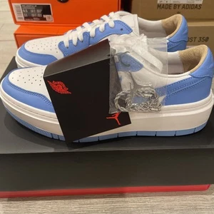 Taglia 10 - Air Jordan 1 Elevate Low blu universitario con DQ3698 141 - Foto 1 di 3