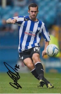 SHEFFIELD WEDNESDAY HAND SIGNED JOE MATTOCK 6X4 PHOTO 1. - Picture 1 of 1