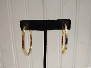 Vintage Avon Goldtone Metal Hoop Post Pierced Earrings - Picture 1 of 3