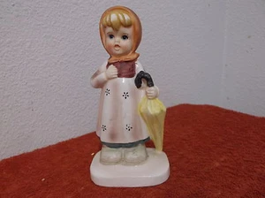 VINTAGE GIRL from COLLECTOR'S CHOICE by FLAMBRO  PORCELAIN  FIGURINE. - Picture 1 of 6