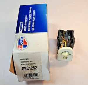 Carquest SBC1252 Headlight Switch - Picture 1 of 1