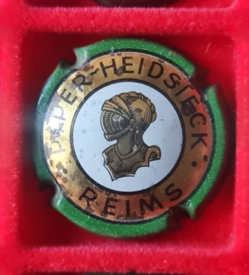 capsule champagne PIPER HEIDSIECK n°82 contour vert or pâle - Photo 1/1